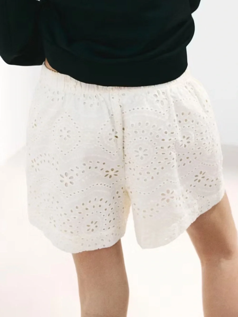 Mango Cream Eyelet High-Waist Shorts COTTON SHORTS WITH OPENWORK EMBROIDERY 1366